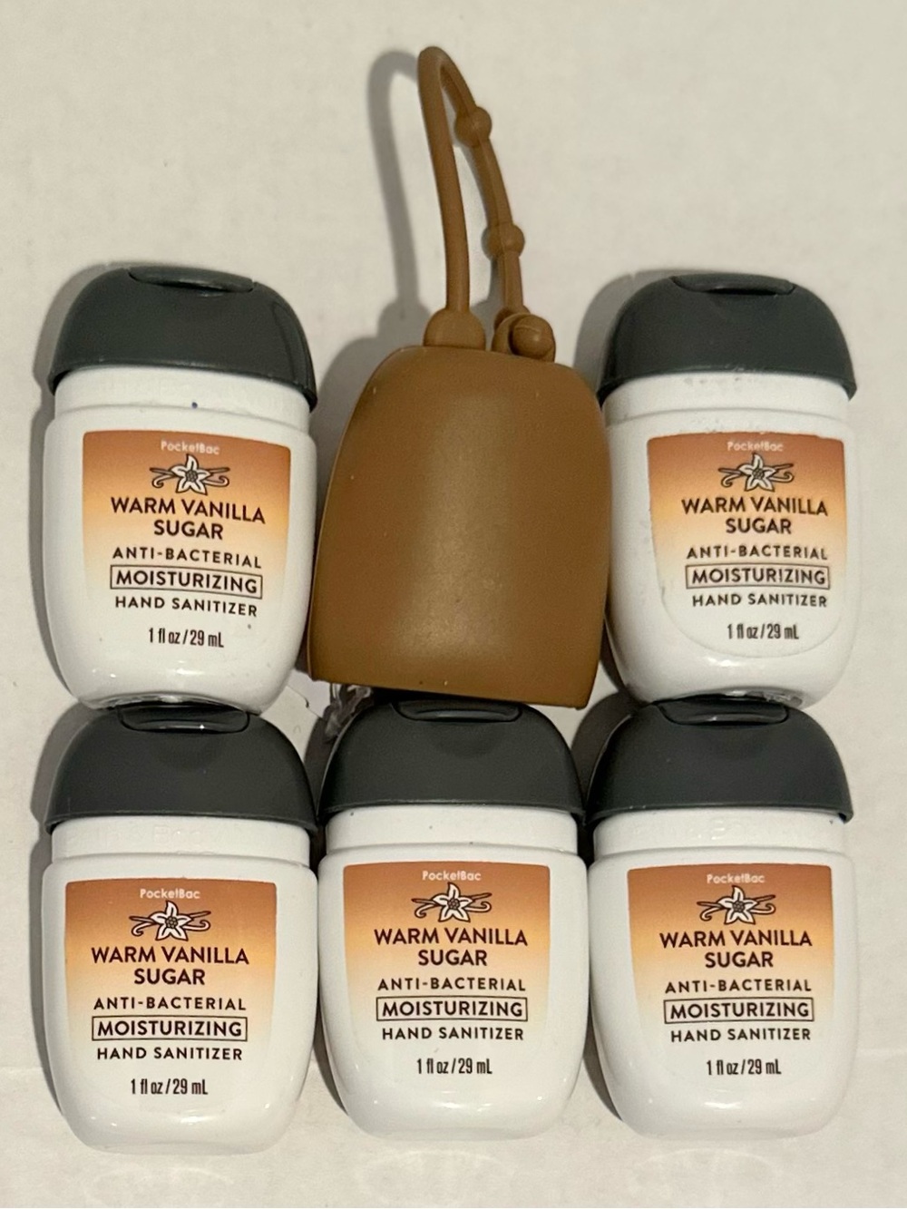 Bath & Body NEW (5) Warm Vanilla Sugar Hand Sanitizers & Mocha Holder